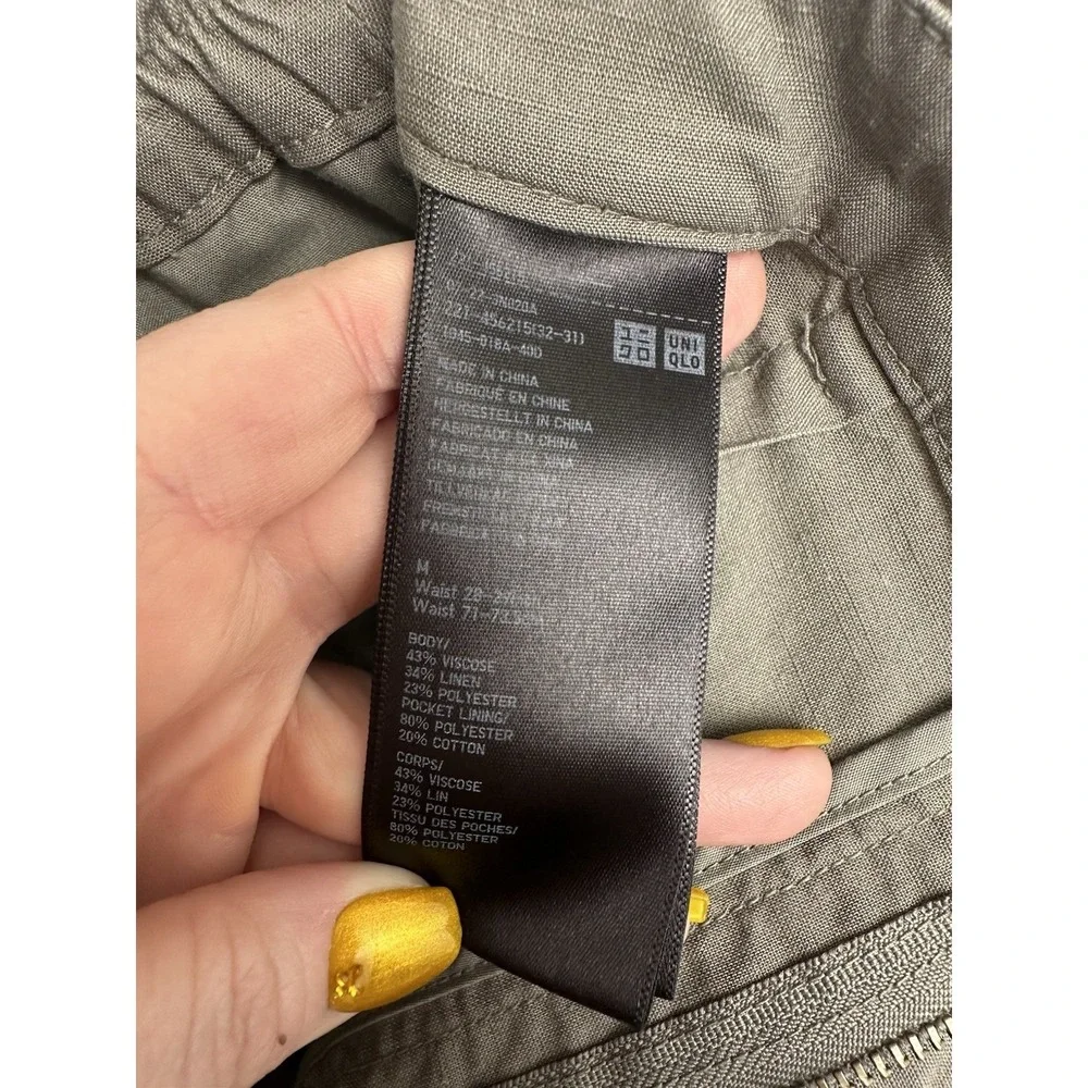 Uniqlo Men's Linen Blend Pants Size Medium Gray Pleated Breathable Office Resort